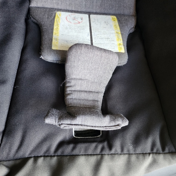 UppaBaby Mesa Infant Baby Seat Cover Fabric Cushion and Canopy Replacement - Picture 3 of 4